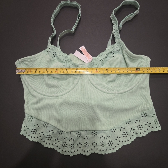 Bundle Of Tops - Picture 5 of 14